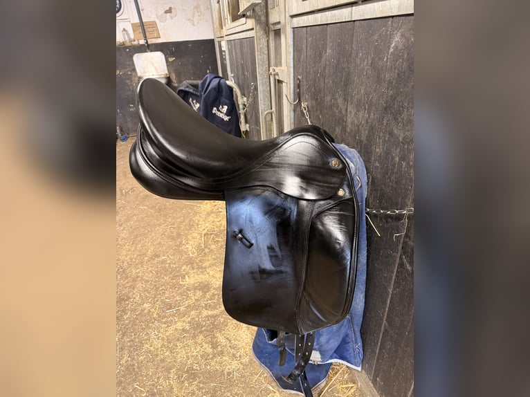 Prestige dressuur zadel