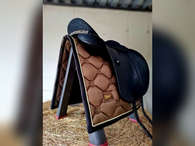 Wintec Pro Wide 18 inch