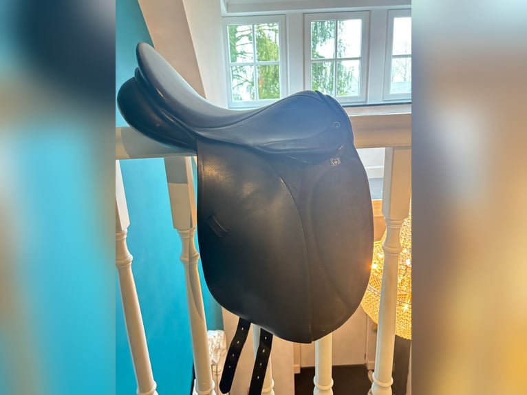 Dressuur zadel A/C pony