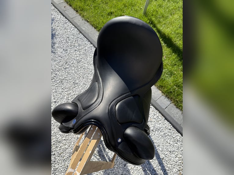 Dressuurzadel KM e-pony / paard