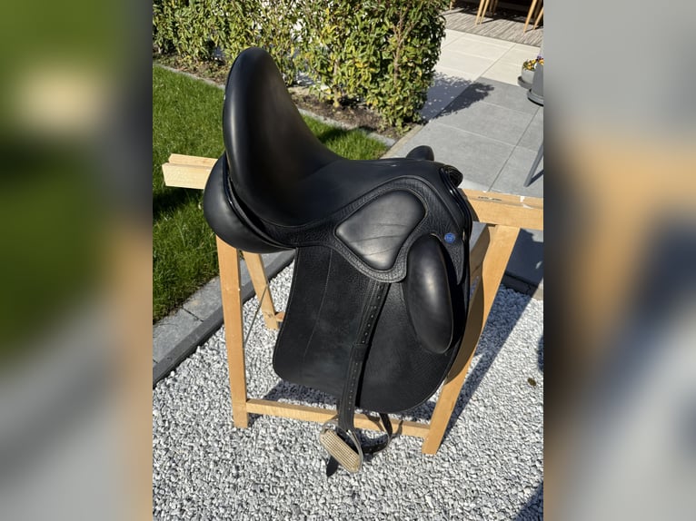 Dressuurzadel KM e-pony / paard