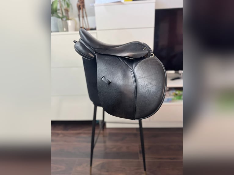 JL GP Jumping pony saddle