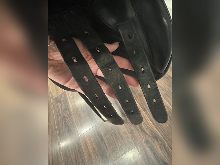 JL GP Jumping pony saddle