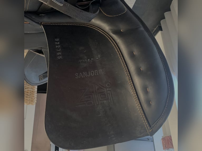 Zaldi dressuur San Jorge 17,5 inch