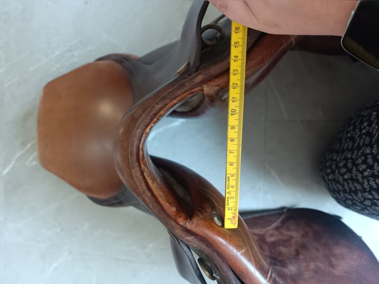 Springzadel 17.5 inch