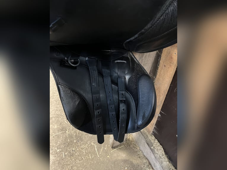 Thorowgood veelzijdig/springzadel 17,5 inch (GP) 