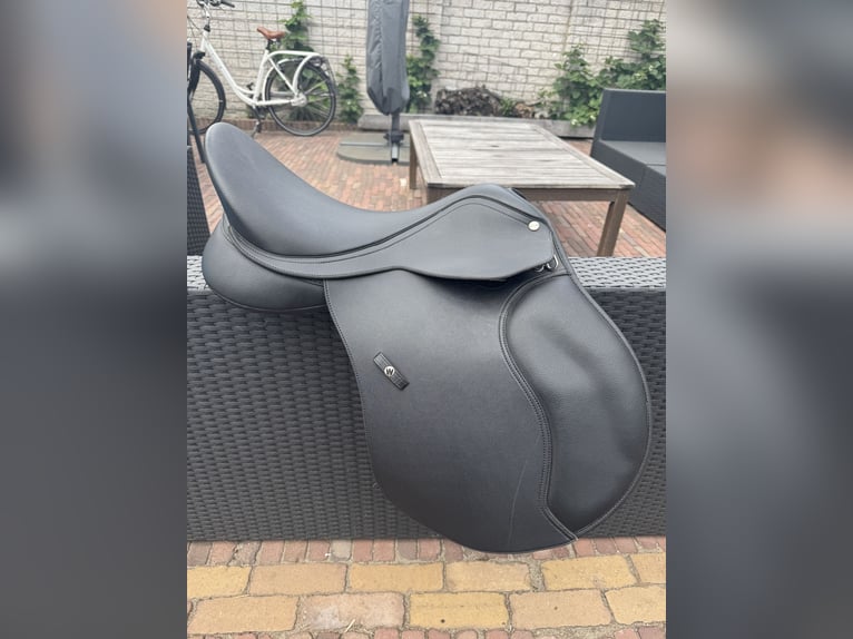 Veelzijdigheid Wintec 500 hart zwart