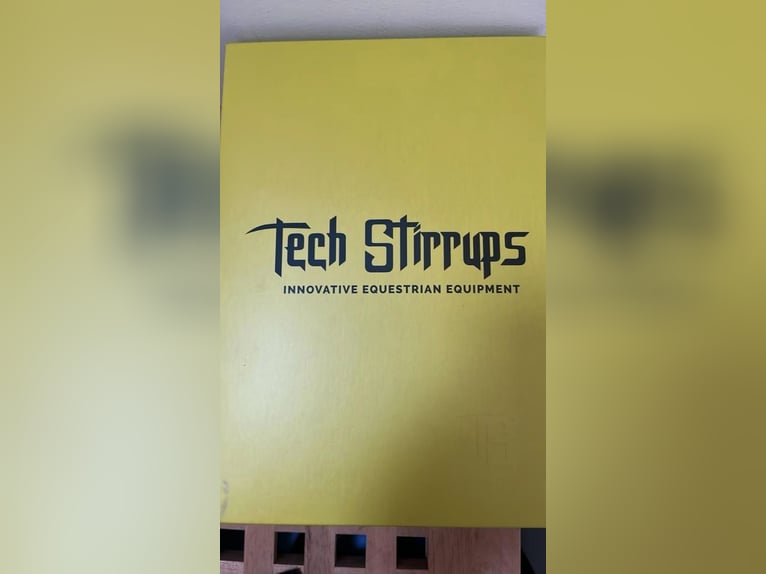 Childeren (KINDER) Tech stirrups te koop!