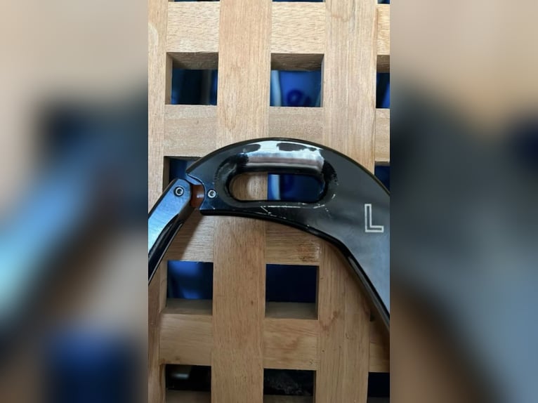 Childeren (KINDER) Tech stirrups te koop!