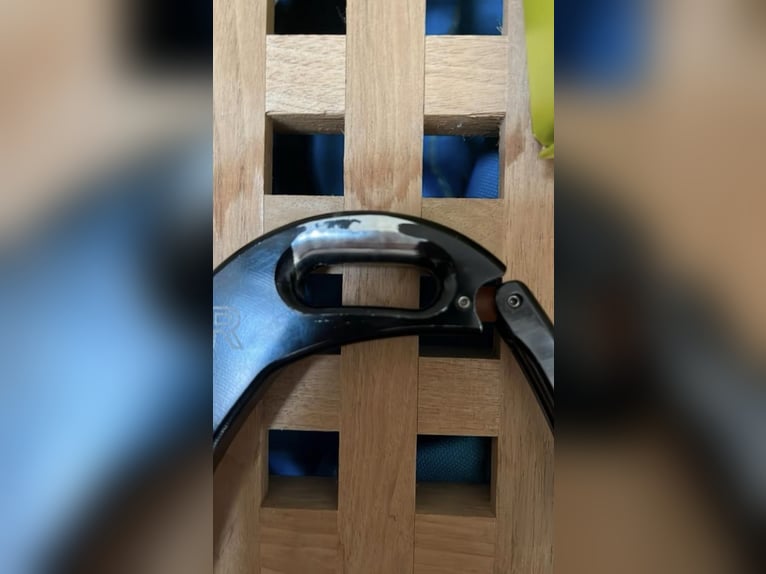 Childeren (KINDER) Tech stirrups te koop!