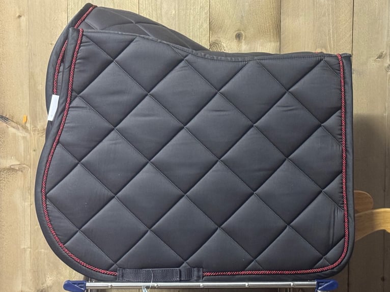 2 x Saddle pads - Dressage