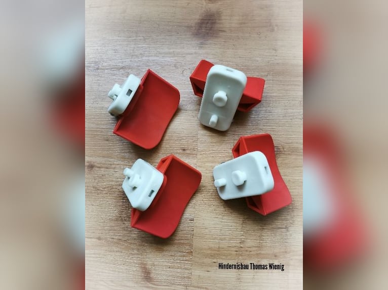 Springstangen en hindernisbeschermers, hindernismatten, springmatten, hindernisbeschermers voor spri