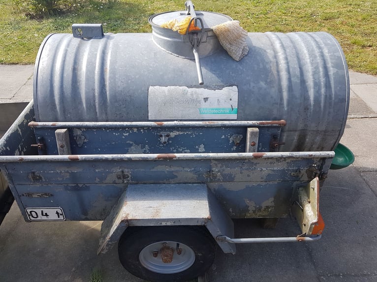 Watertank op aanhanger
