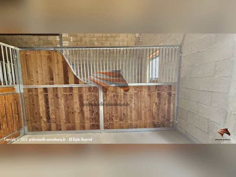 Paardenbox & stallen, stallenbox | Boxfront en scheidingswand - Paardenstal bouwen