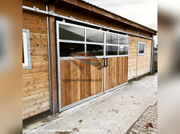 Pferdestalltüren: Stalltüren, Pferdestalltor, Stalltor, Paddocktüren und Schiebetüren Top-Preise!