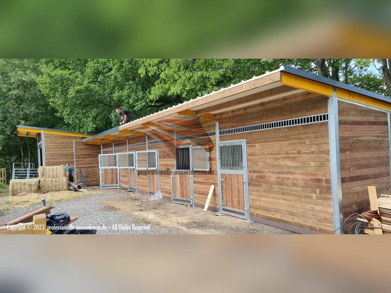 Stallbau: Pferdestall, Außenboxen, Pferdebox, Weideunterstand, Weidehütten für Pferde - Unterstand