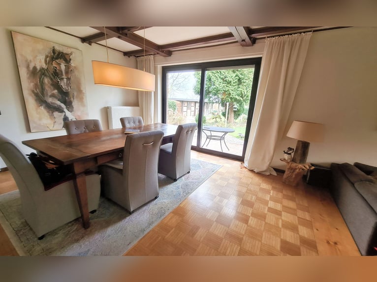 Landhaus mit Pferdestall, direkt am Wald & zusätzliche Optionen  -  Kreis Kleve NRW