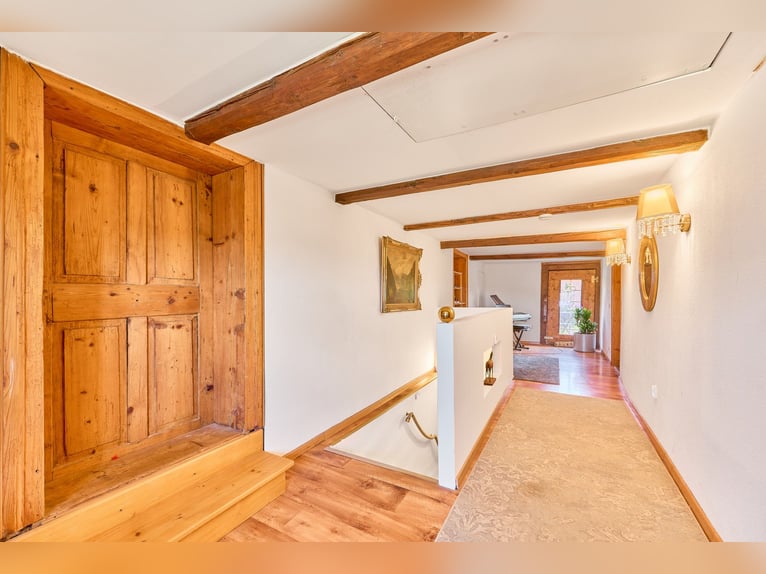 Pferdeimmobilie in Bayern kaufen im Landkreis Deggendorf - Schickes Landhaus mit Außenpool inklusive