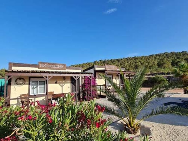 Ref2523SS SPANIEN, Alicante, Monóvar - gut eingeführte Pferde-Gäste-Ranch zu verkaufen!