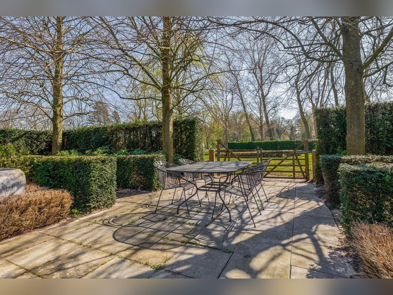Royale Woonboerderij op Toplocatie met Paardenfaciliteiten