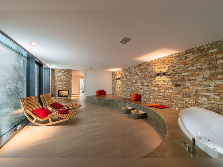 Ruiteridylle ontmoet design – stijlvol wonen, luxe genieten V13132