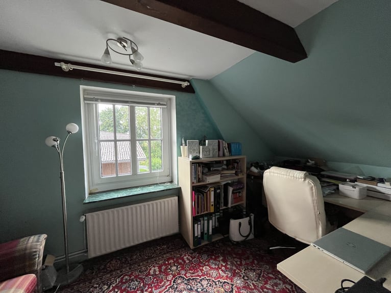 Seelenruhe für Mensch und Tier- kernsaniertes Landhaus mit Scheune und Pferdeweide